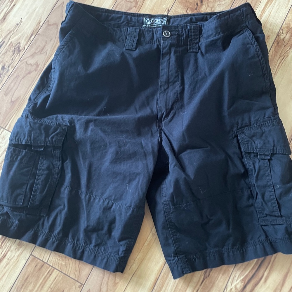Champs Sport Black Cargo Shorts (SZ c38)